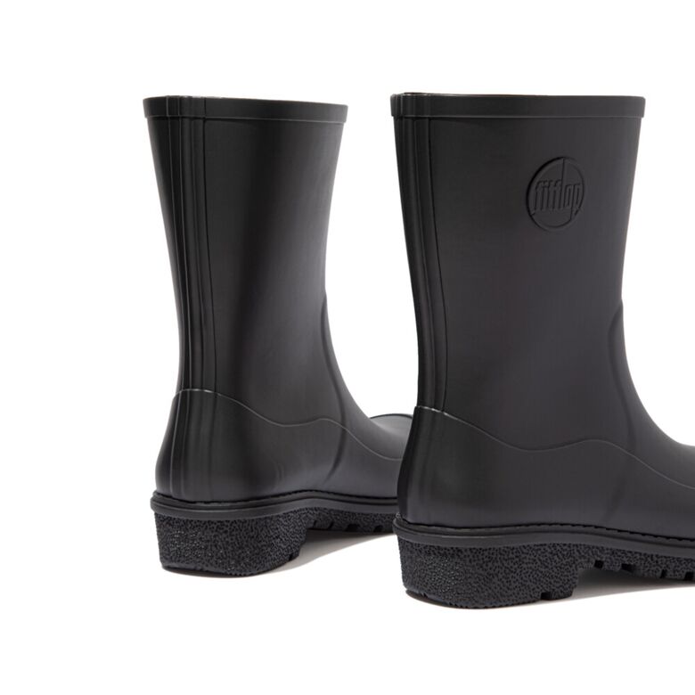 WONDERWELLY-SHORT-ALL-BLACK_AH6-090_2
